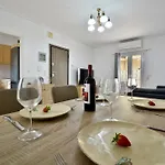 Apartment Urban Pulse