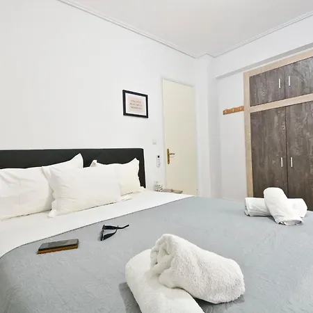 Urban Pulse Apartamento Corfu (city)